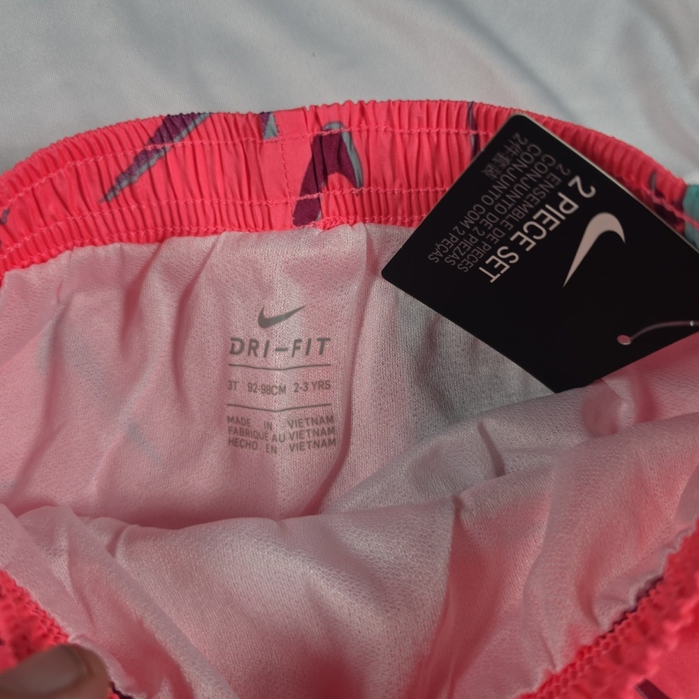Nike Dri-Fit Little Girl's 2-Piece Graphic Tee & Short Set 3T Sunset Pulse - Picture 11 of 12